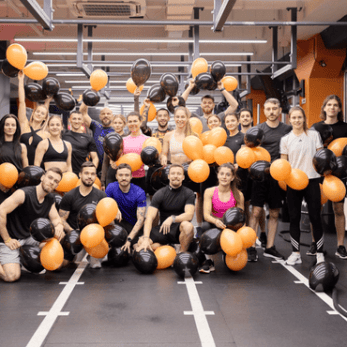 8 років мережі hiitworks
